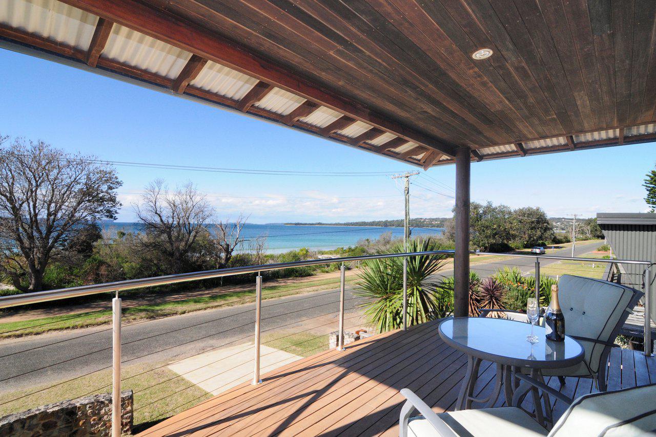 OASIS ON THE BEACH (by Jervis Bay Rentals) - Jervis Bay Tourism